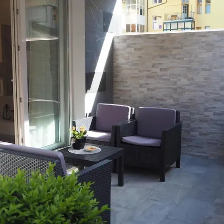 Modern Sunny Paradise *