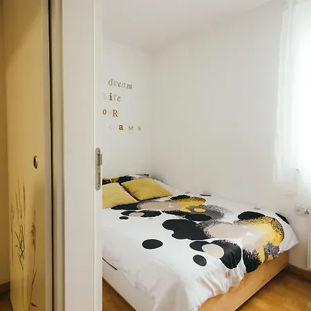 Modern Sunny Paradise Apartma *