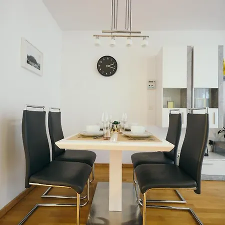 Apartman Modern Sunny Paradise Ljubljana