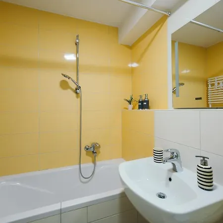 Modern Sunny Paradise Apartman